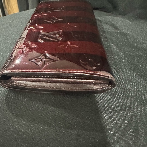 Louis Vuitton Vernis wallet - pre loved 100% authentic - Picture 5 of 13